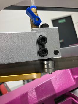 Metallbandsäge OPTIsaw S275P inkl. digitales Mess-System und Rollenbahnen