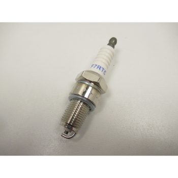 Ersatz-Zündkerze für Stromerzeuger PG-E 60/80/90 15010-E88F-0000 Pos. 17 #067015010E88F