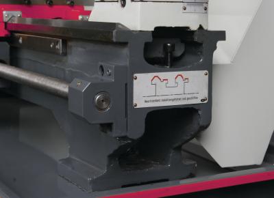 Leit- und Zugspindel-Drehmaschine OPTIturn TU 3008G mit Längs-/Planvorschub und Getriebe