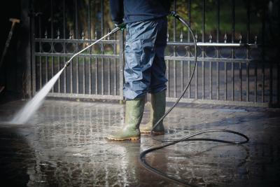 Heißwasser-Hochdruckreiniger HDR-H 60-14 - Maximaldruck 180 bar - Wassertemperatur bis zu 110°